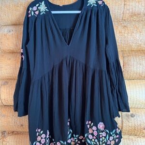 Free People Black V-Neck Embroidered Floral Tunic Dress